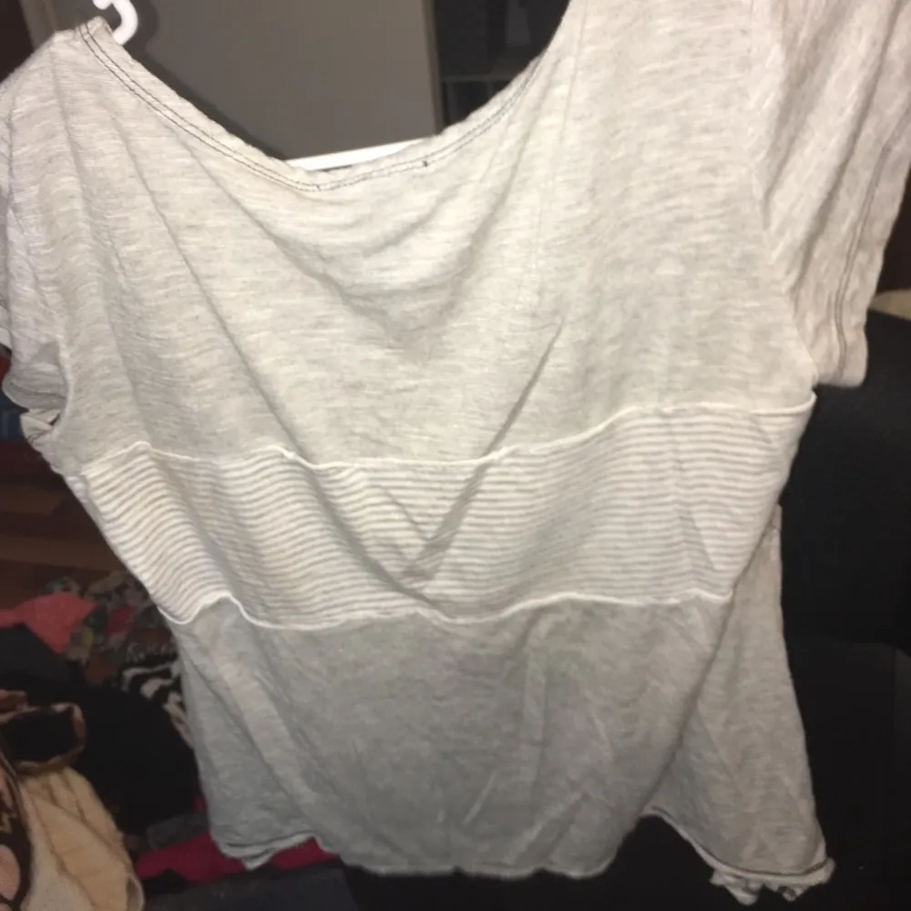 Cute petite shirt - Image 3