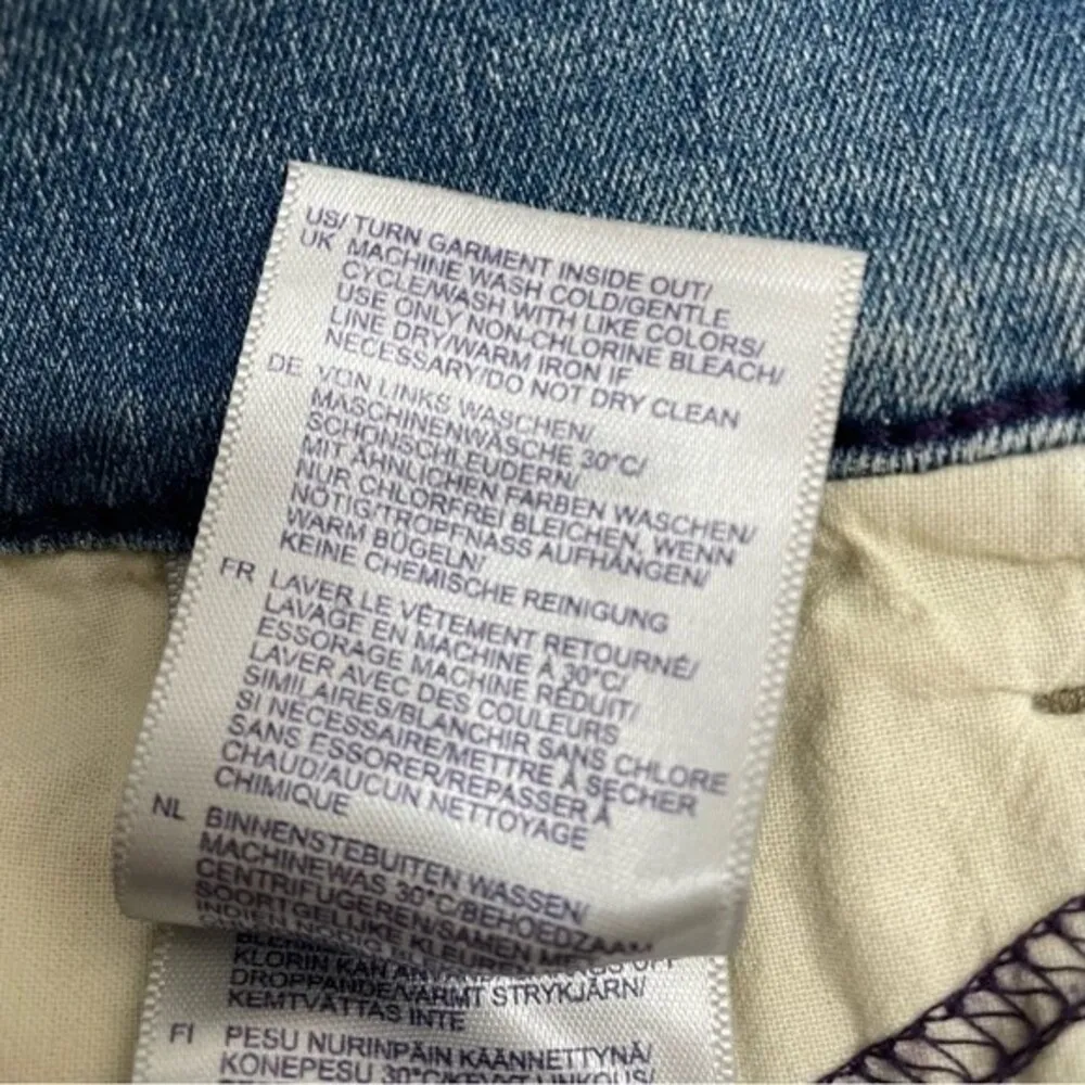 NYDJ Briella Denim Bermuda Shorts Raw Hem Medium Wash Women’s Size 0 Modest - Image 9