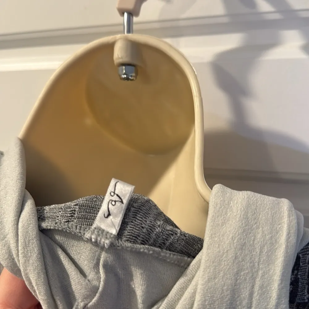 VIGORELLA Gray pocket poly/wool Australian dress small - Image 8