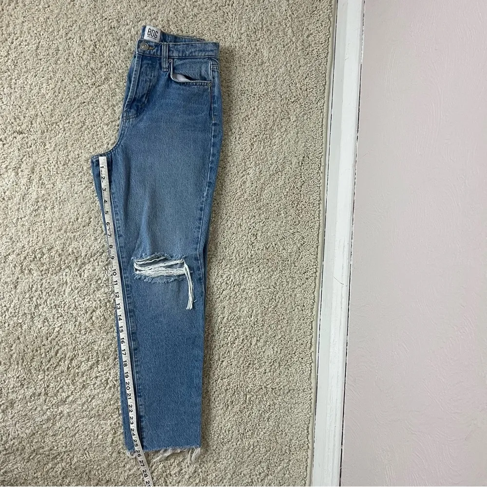 BDG Blue Straight Leg Jeans with Distressed Details - Image 9