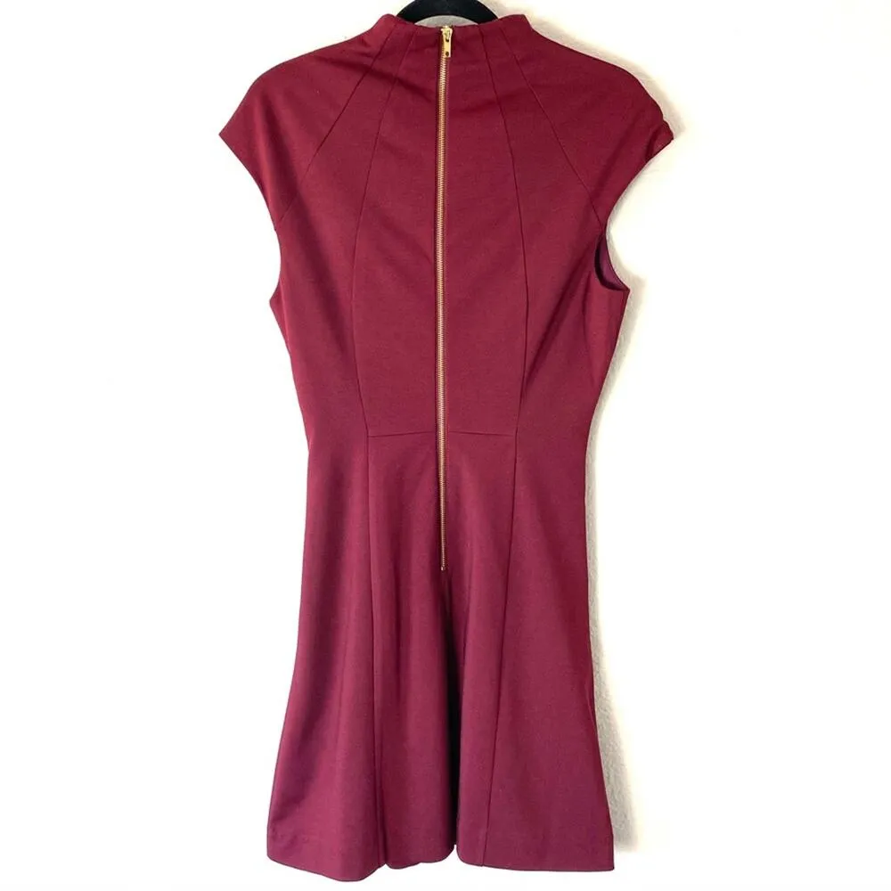 Alexia Admor Adelyn Burgundy A Line V-neck Dress Size Small - Image 4
