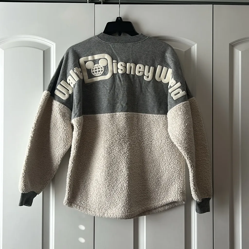 Walt Disney World Sherpa Fleece Spirit Jersey Long Sleeve Sweatshirt Size XS - Image 5