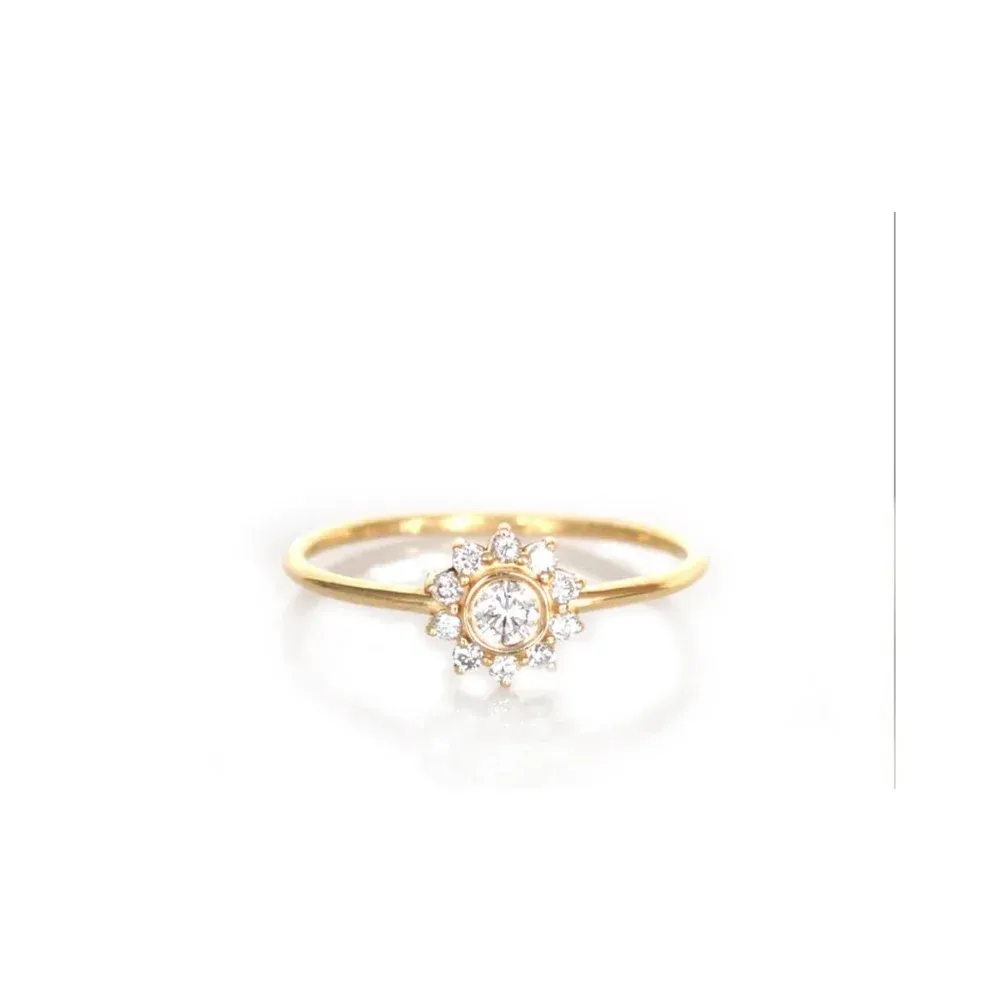 14k Gold‎ Filled Micro Simulated Diamond Sunflower Ring Size 7 - Image 2