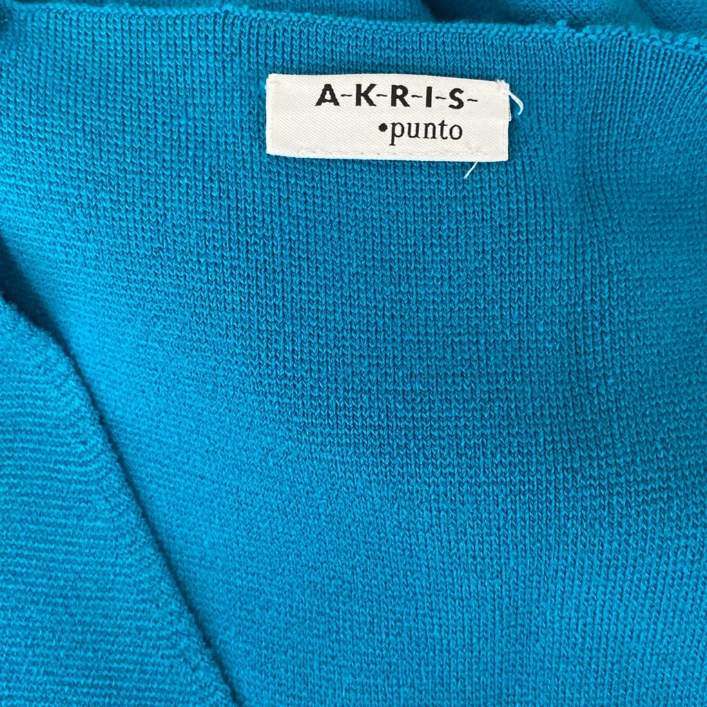 Akris Punto Blue Knit Sleeveless V Neck Top 10 - Image 3