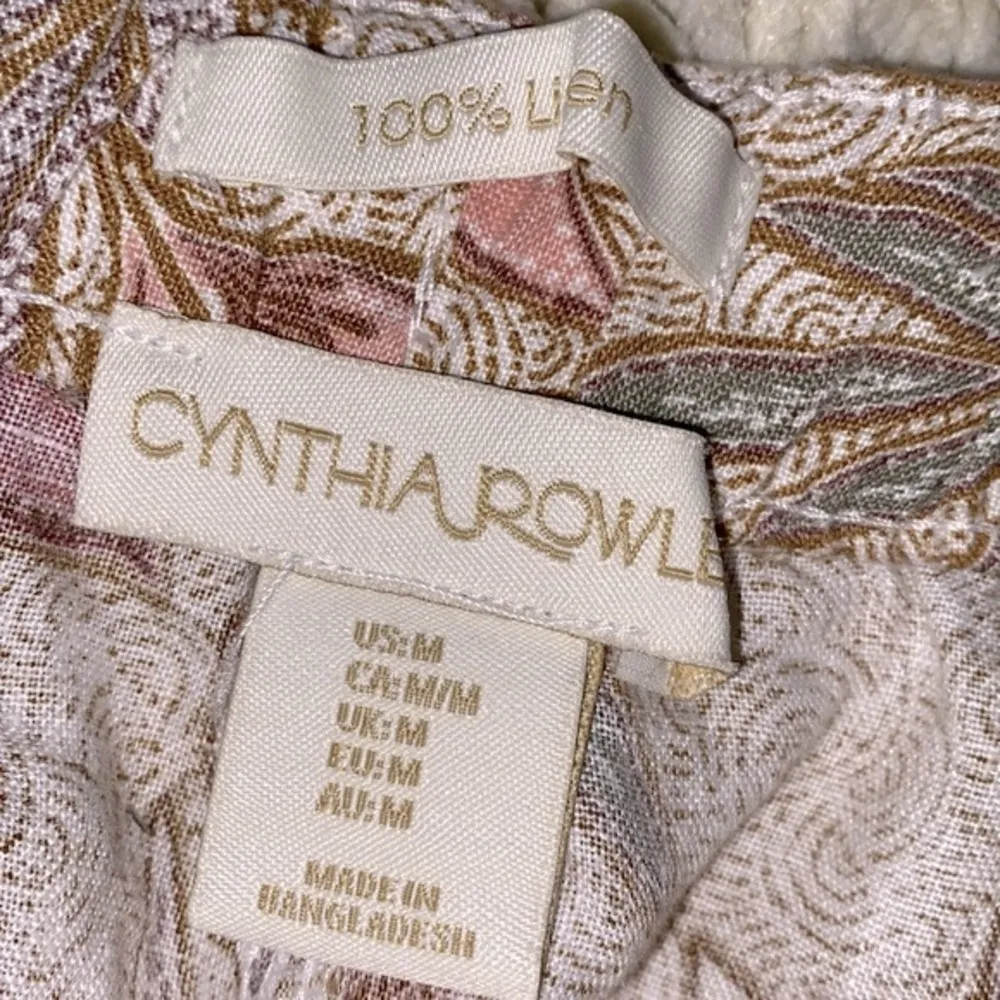 Cynthia Rowley floral shorts linen size medium - Image 4
