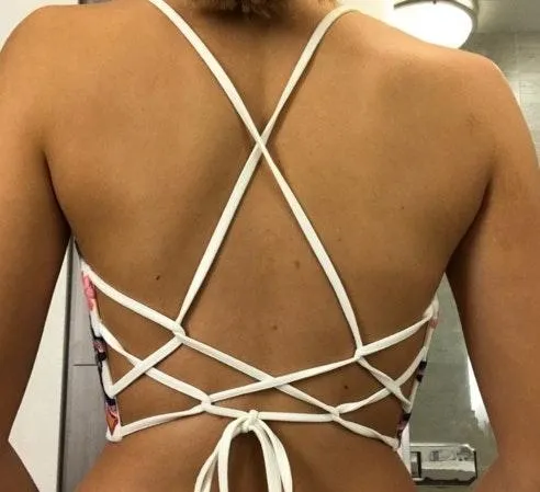 White Crop Top Size XS - Image 2