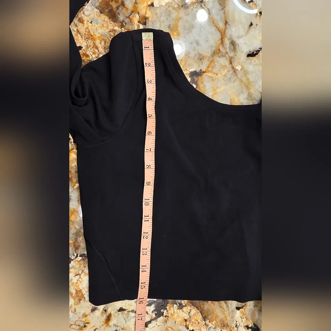 Lululemon Arise Cropped Long Sleeve Black PTP 17" - Image 6