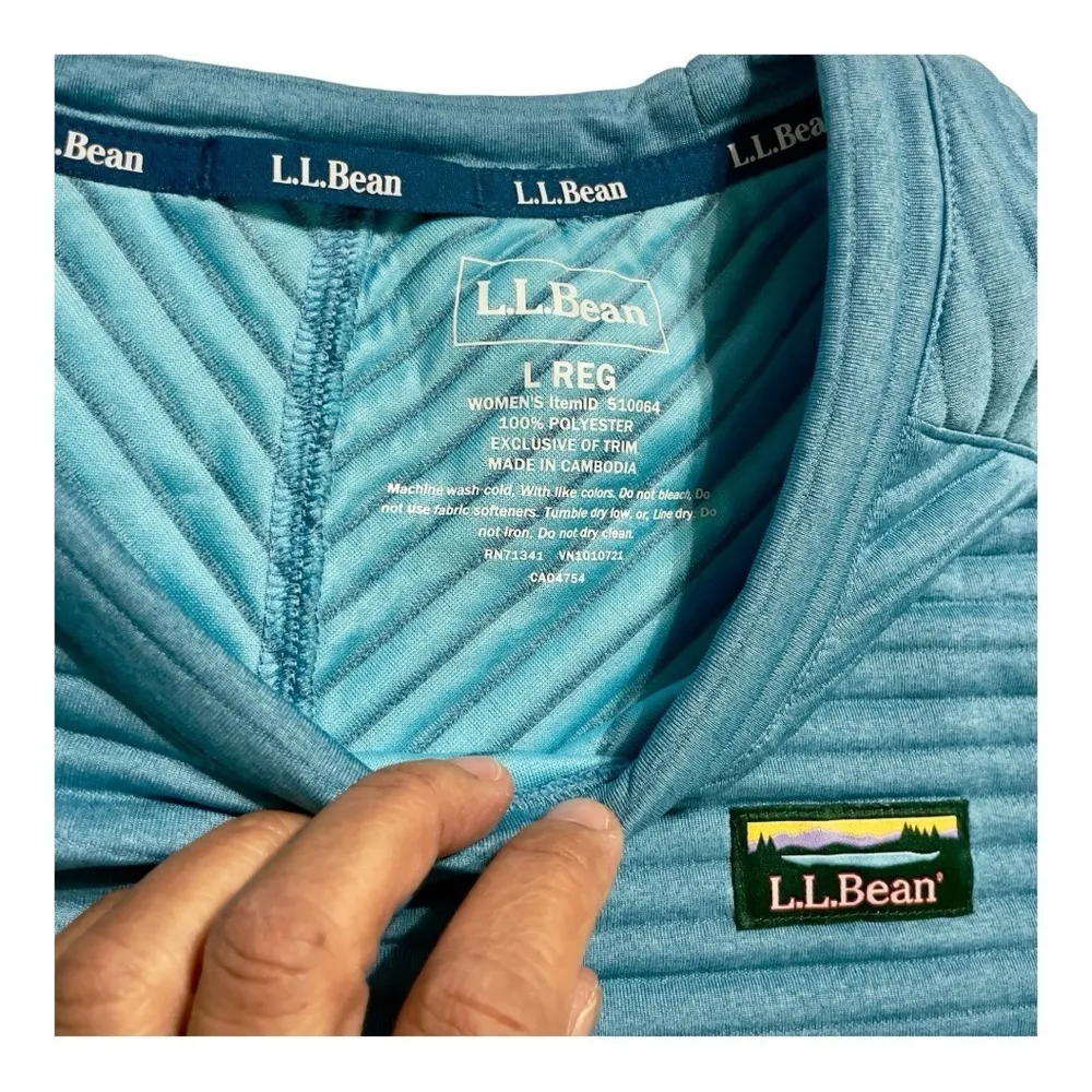 L.L. Bean Women’s AirLight Crewneck Pullover Blue Size L - Image 6