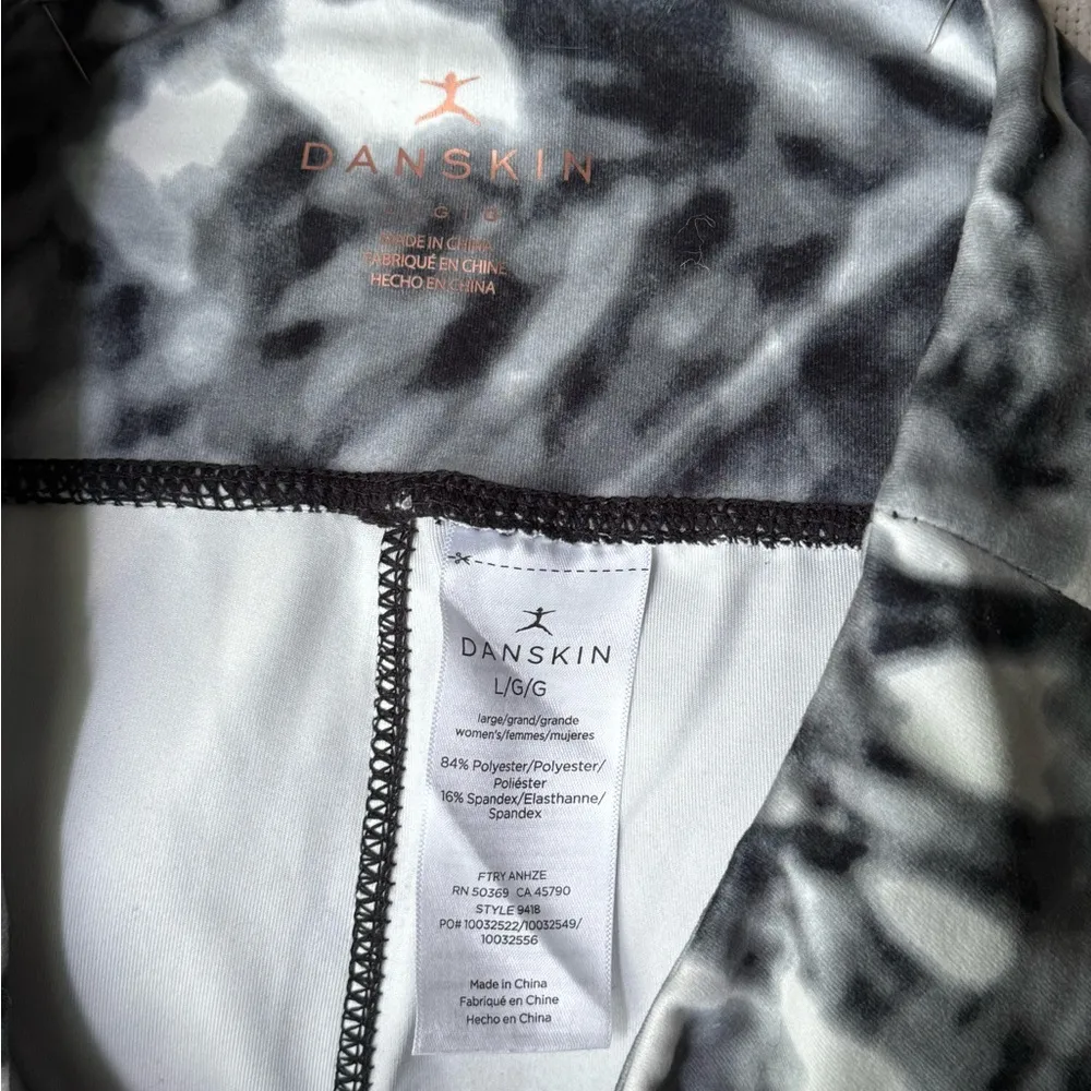 danskin biker shorts - Image 3