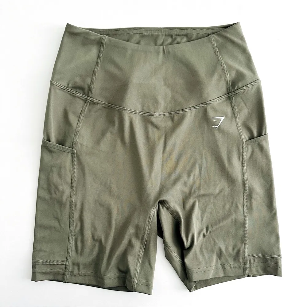 M/M Pocket Shorts & Strap Feature Bra Set - Image 4