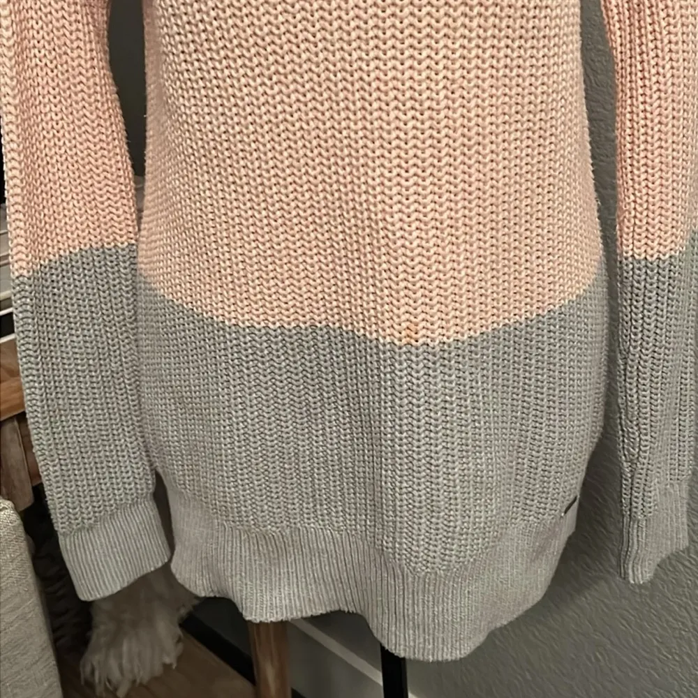 Abercrombie & Fitch Cowl Neck Sweater Color block Long Sleeve Size Small - Image 3