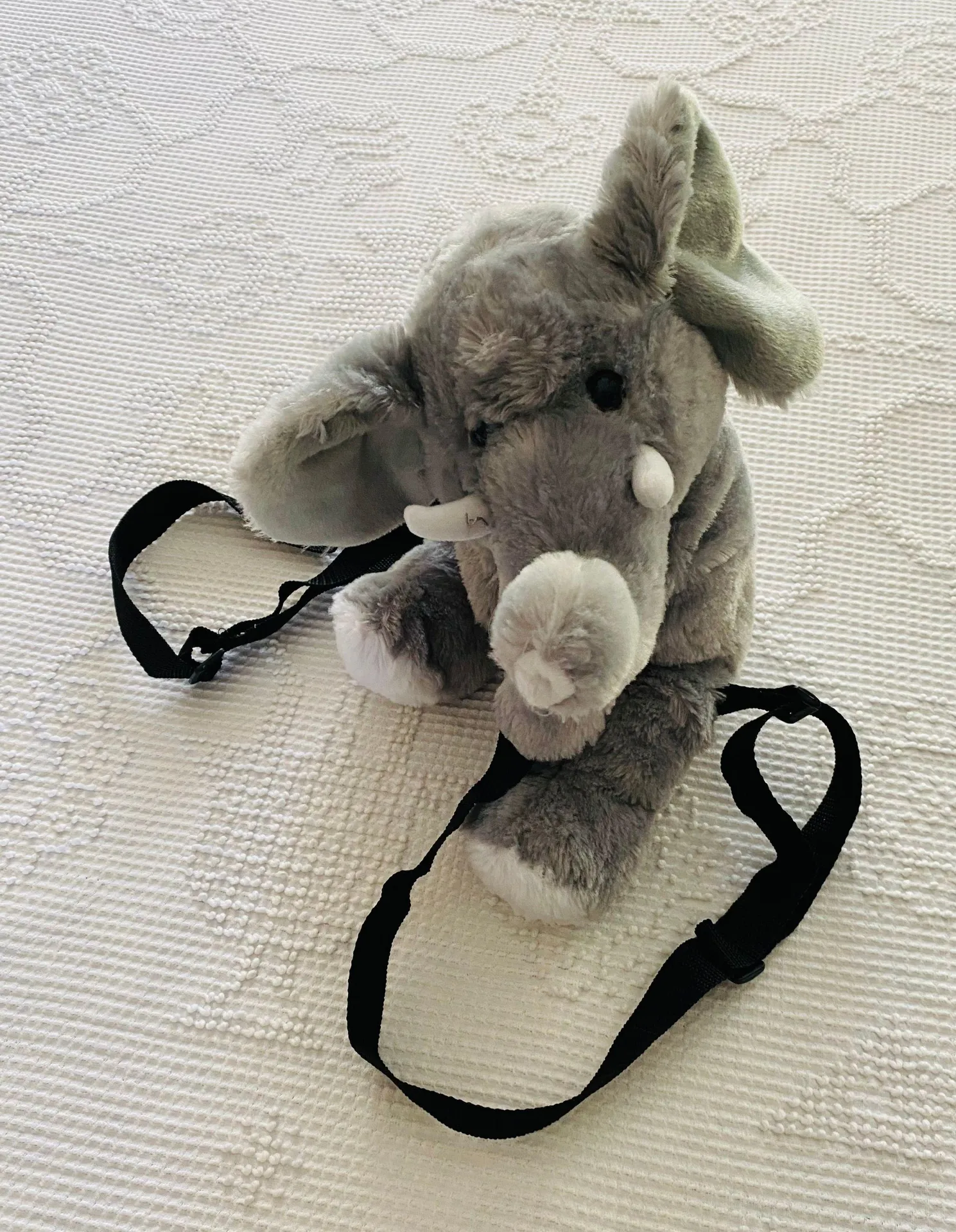 Vintage Elephant Animal Plush Backpack - Image 3