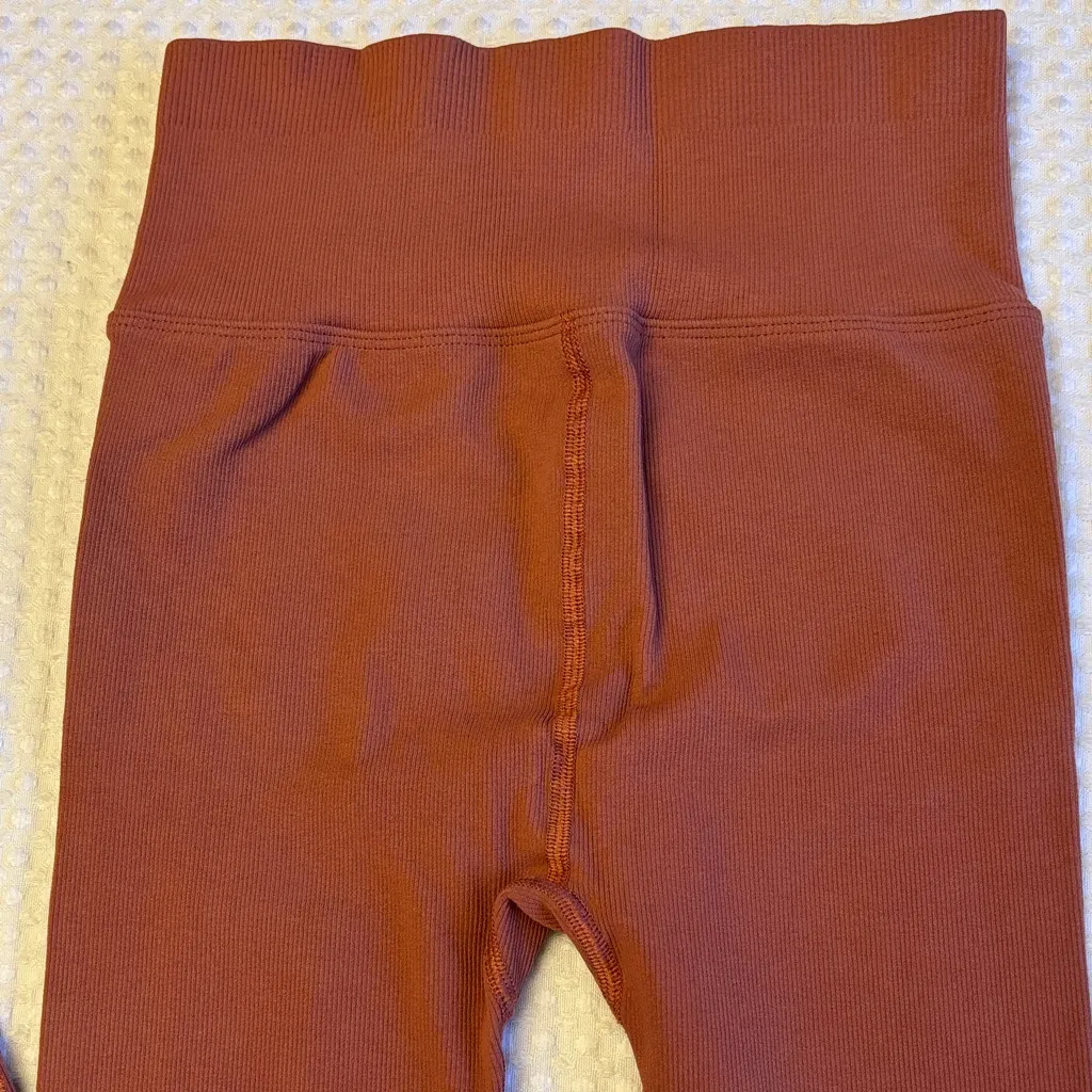 NEW! Free People Movement Terracotta Rust Ribbed Leggings Size XS/S - Image 8