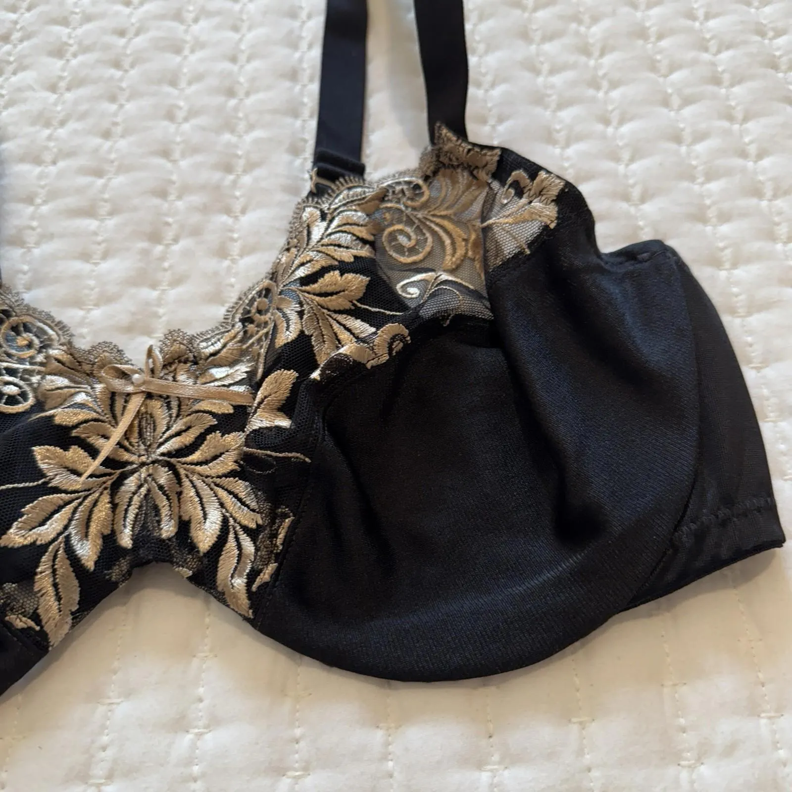 Soma 40C Underwire Bra Black Champagne Gold Embroidery Lace Unlined Size undefined - Image 2