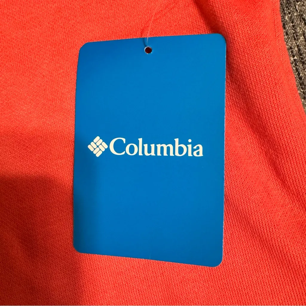 Columbia Women’s Trek Graphic Crew Sweatshirt - Image 6