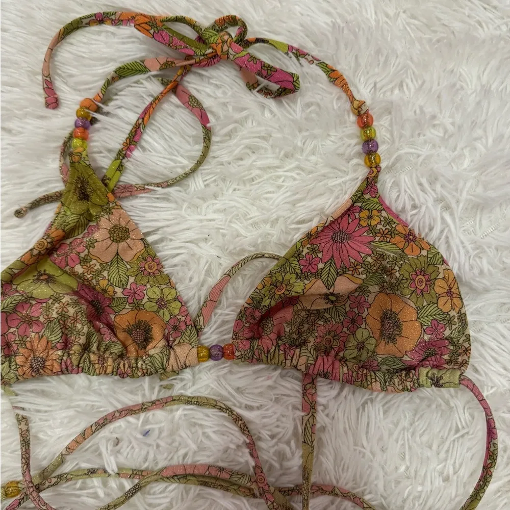 adorable trendy 2 piece bikini from target size S - Image 3