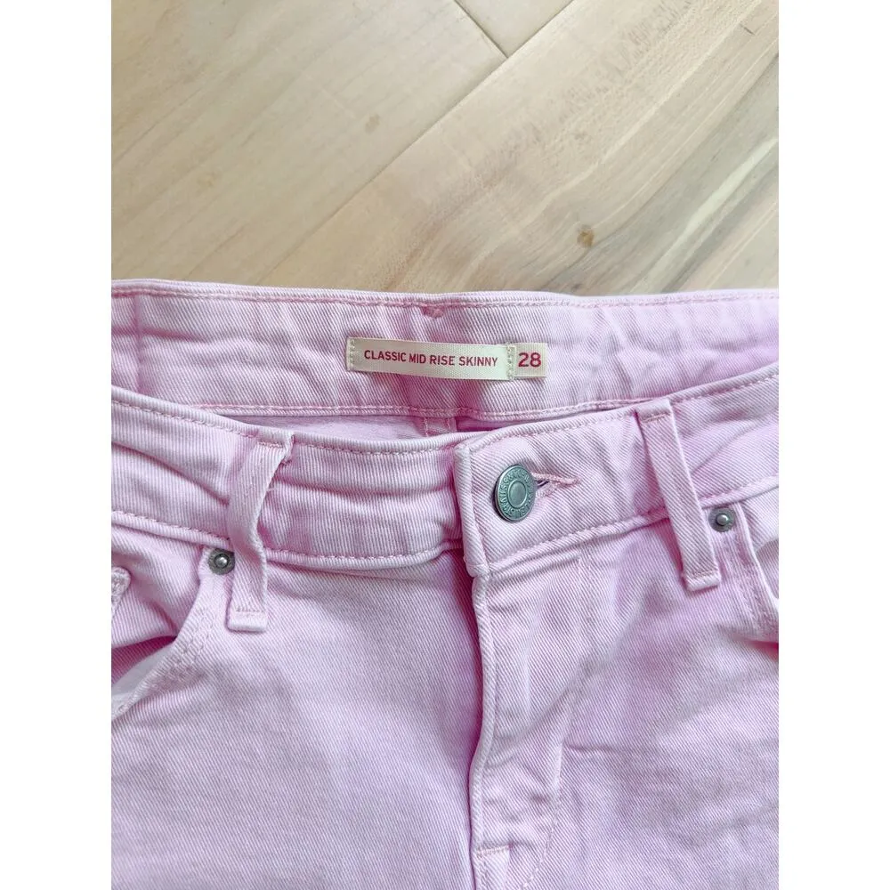 Levi's Cut off denim Jean shorts in pink waist size 28 stretchy fit longer - Image 2