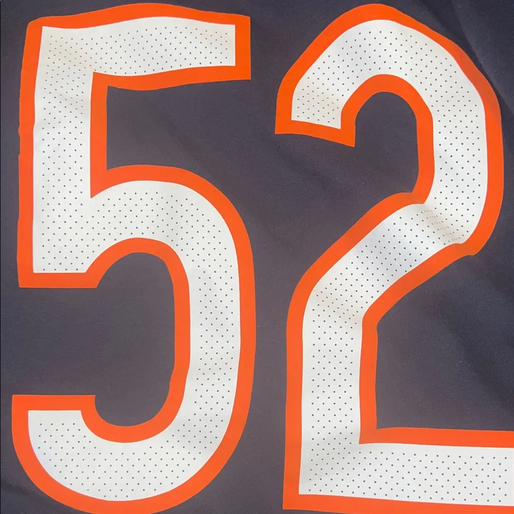 Chicago bears Navy Blue Sports Jersey with Number 52 sz M - Image 5