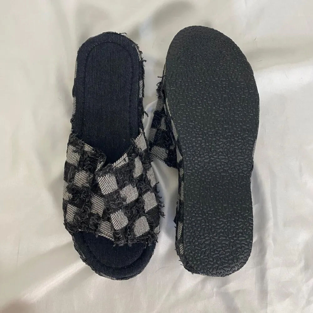 Distressed Dark Denim Checkered Platform Sandal Slides US 7 Gray - Image 4