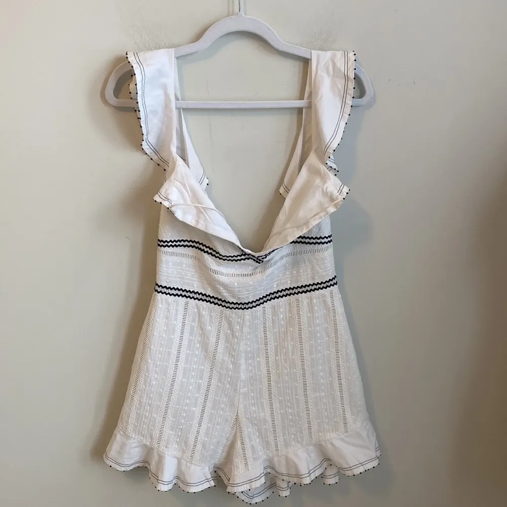 Saylor Shayna Romper White Navy - Image 42