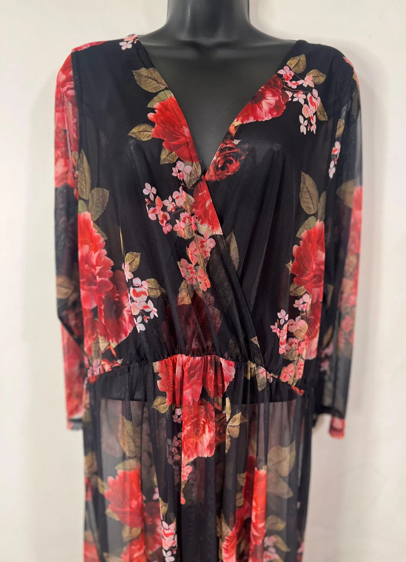 Womens  Sheer Floral Maxi Dress Size  18W - Image 9