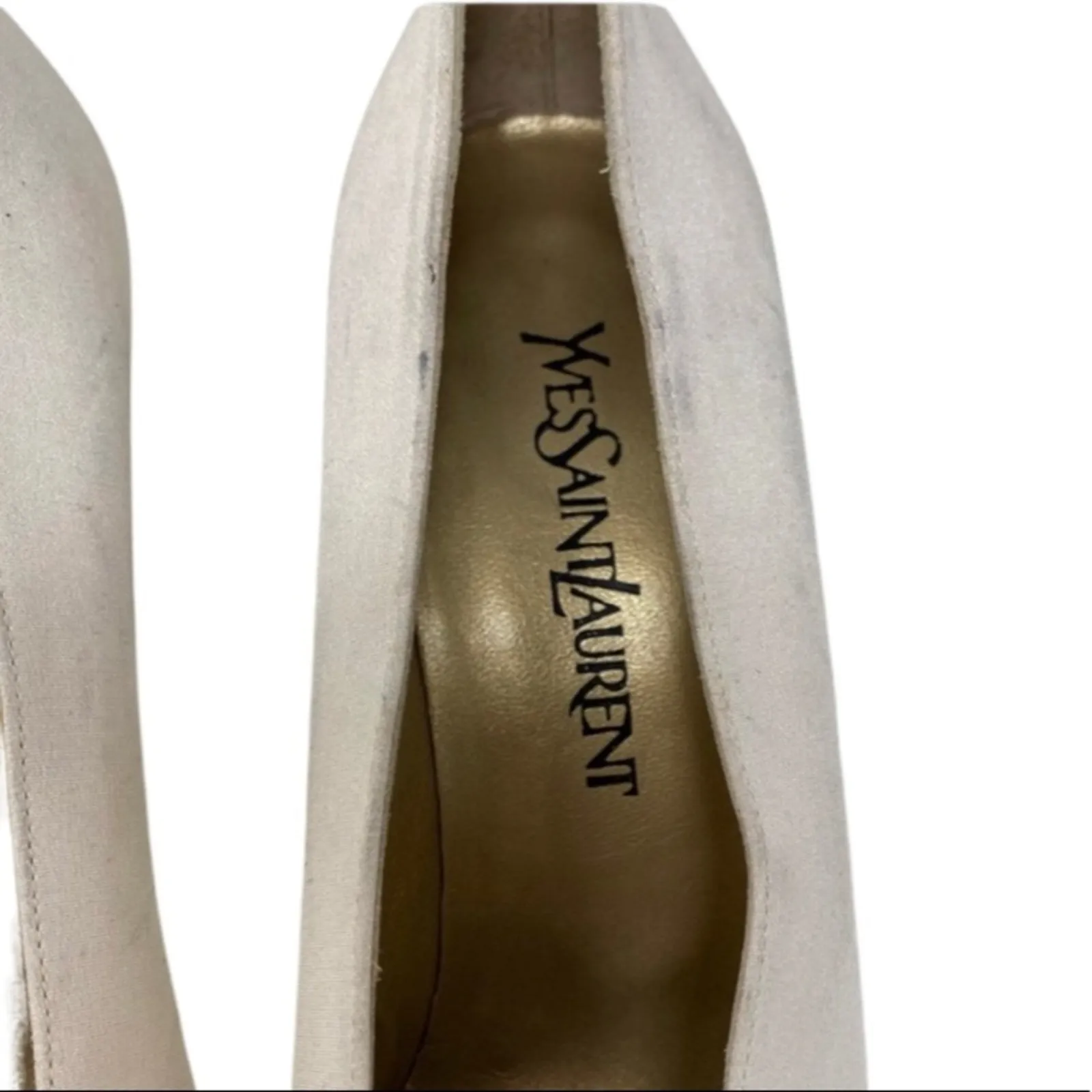Yved Saint Laurent YSL Vintage 70th Heels Pumps Satin White Almond Toe size 9 - Image 3