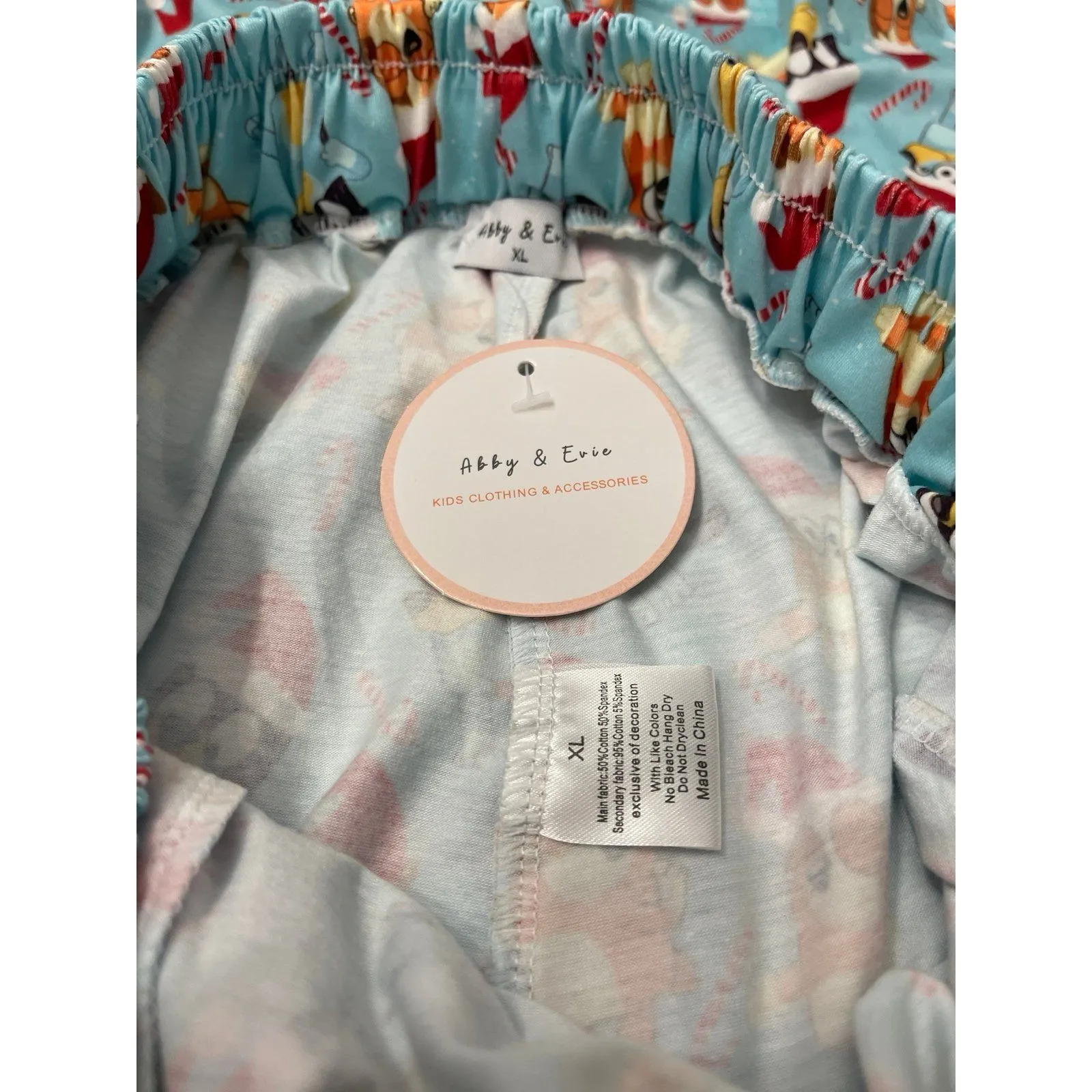 Abby & Evie Adult Bluey Christmas Pajama Pants Size XL New With Tag Blue - Image 4
