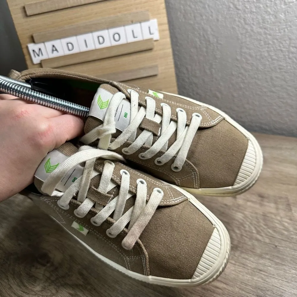 Cariuma Oca Women’s 7.5 Tan Sneakers Shoes - Image 5