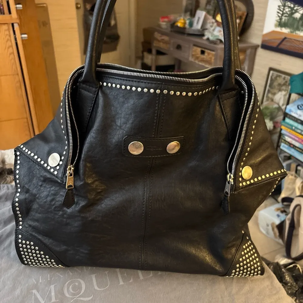 Alexander McQueen Black Leather Satchel with Metal Accents - Image 2