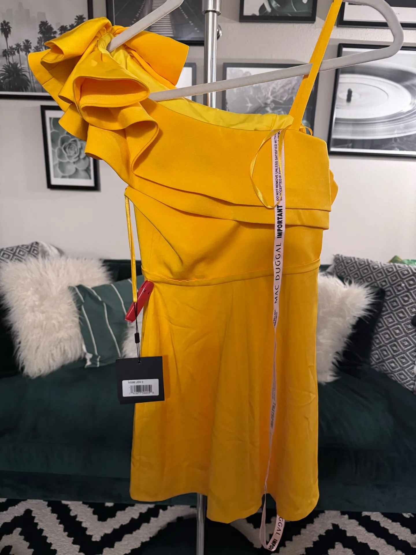 Mac Duggal 55286 Short One Shoulder Ruffle Lemon Dress NWT Size 0 MSRP $298 - Image 6