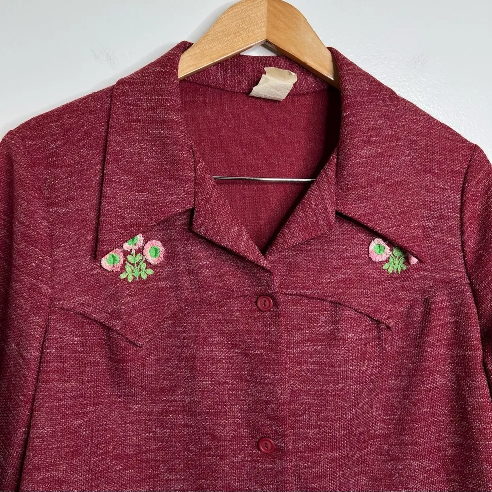 Vintage Button Down Embroidered flowers Barrymore Collar 70’s maroon USA Size undefined - Image 2