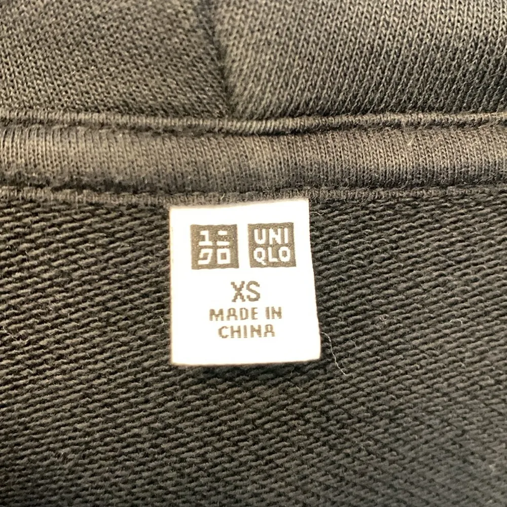 Uniqlo Black Zipper Hoodie Sweatshirt Size XS EUC #VEG-0145 - Image 6