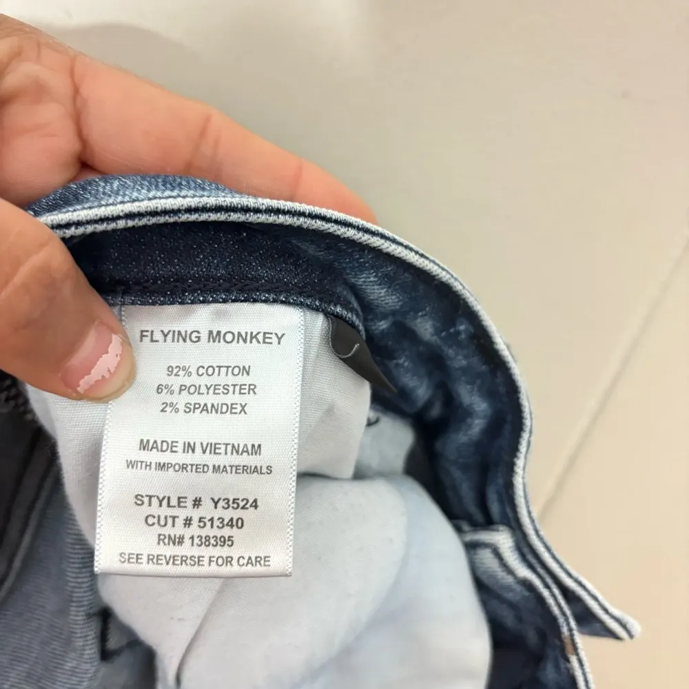 Flying Monkey Skinny  Frayed Hem Distressed Y3524 Size 32 - Image 7