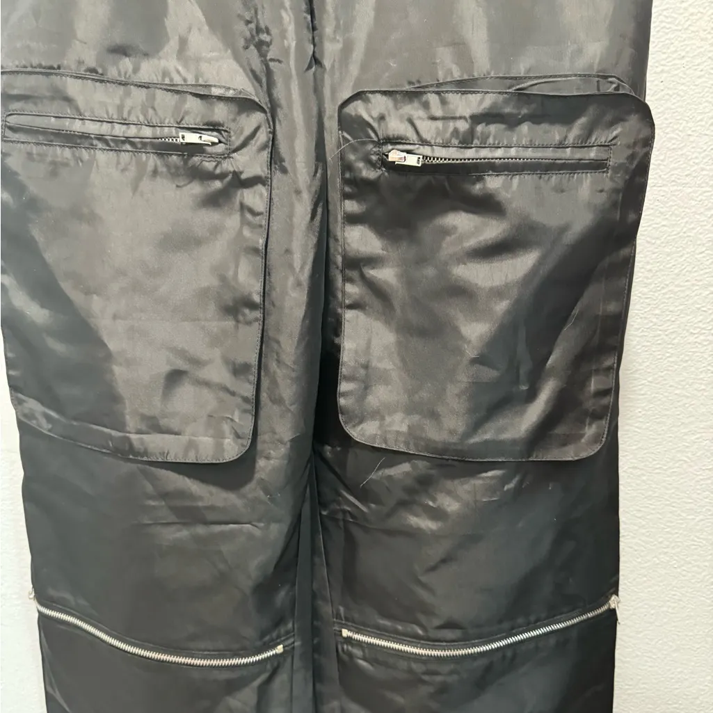 NWT PRETTYLITTLETHING Black Cargo Zip Pocket Detail Pants - Image 8