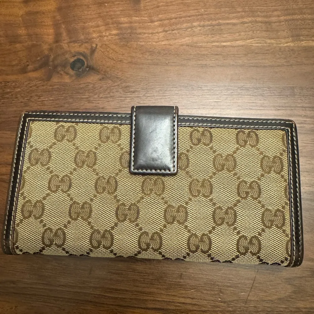 Gucci GG Canvas and Leather Horsebit Tassel Continental Wallet - Image 6
