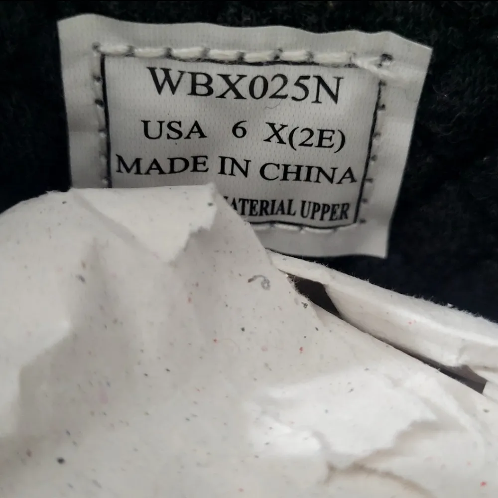 NEW Propét Women's Madi Mid Zip Snow Boot Size 6 Black - Image 6