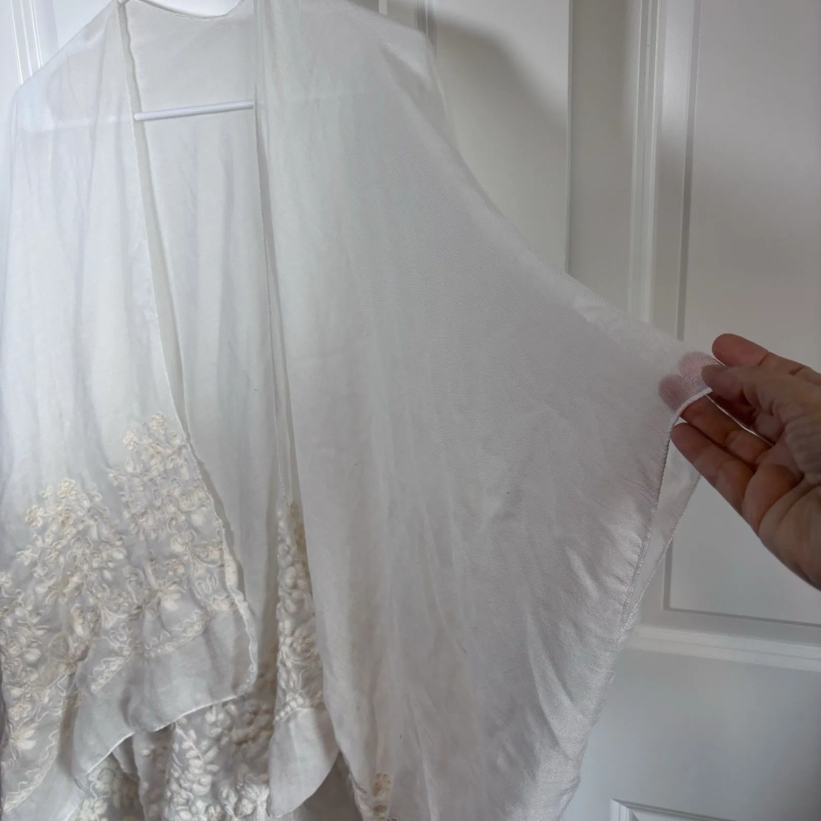 Women's White Machine - Image 4