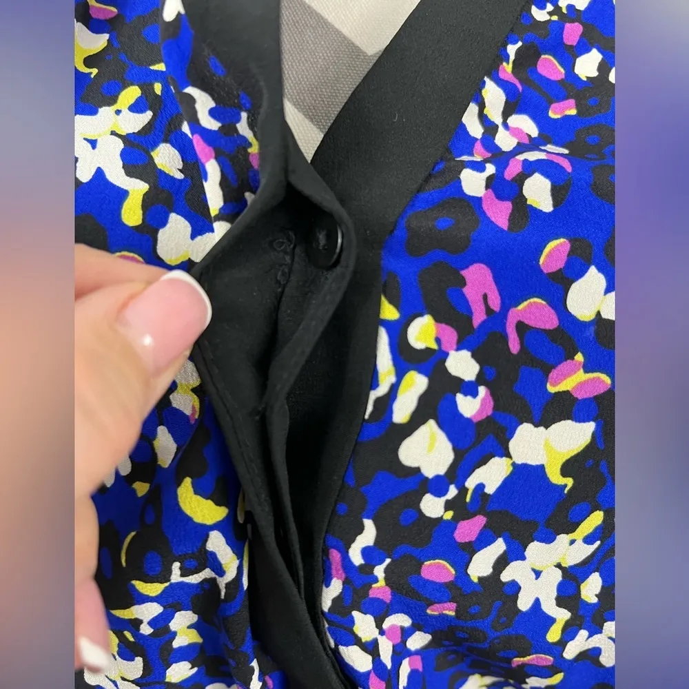 Diane Von Furstenberg Abstrat Foral 100% Silk Dress - Size 4 - Image 3