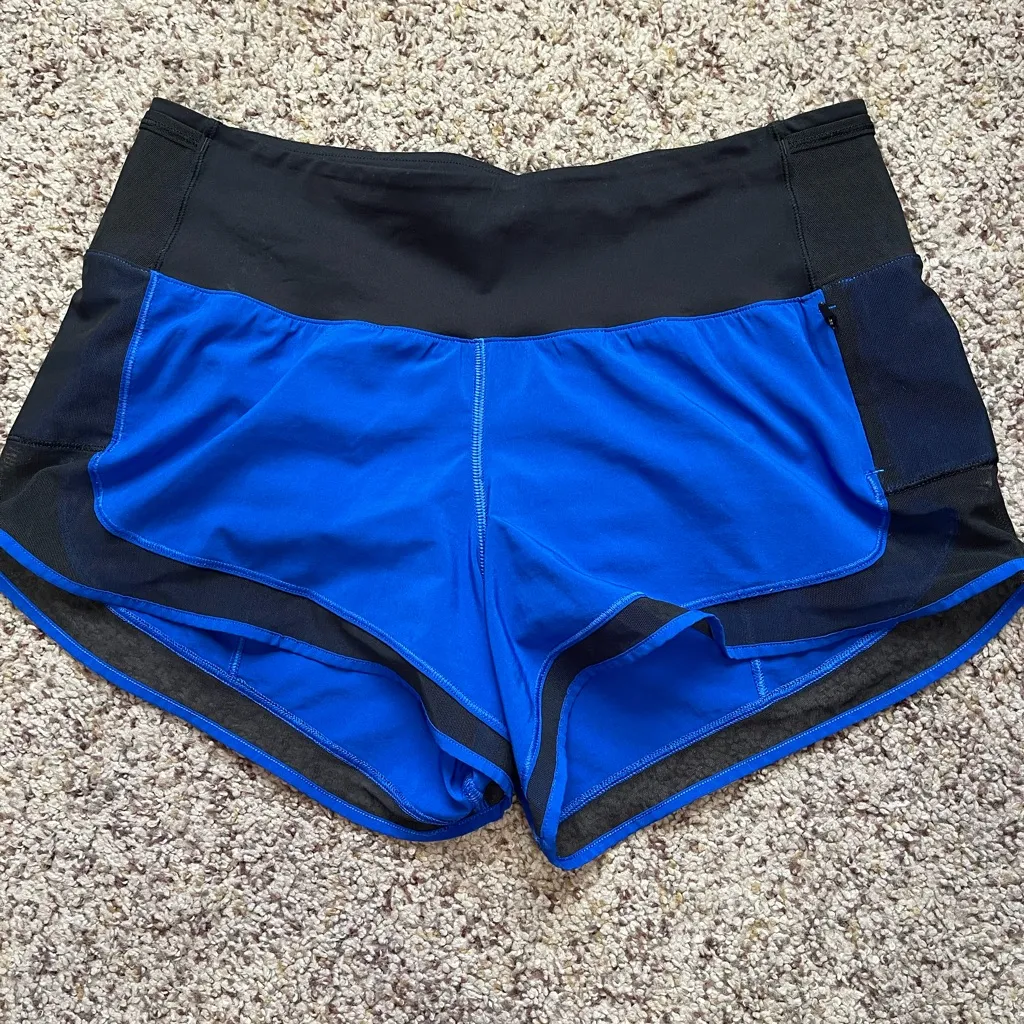 Lululemon Mind Over Miles Short 3.5" Jet Stream and Black size 6 - Image 3