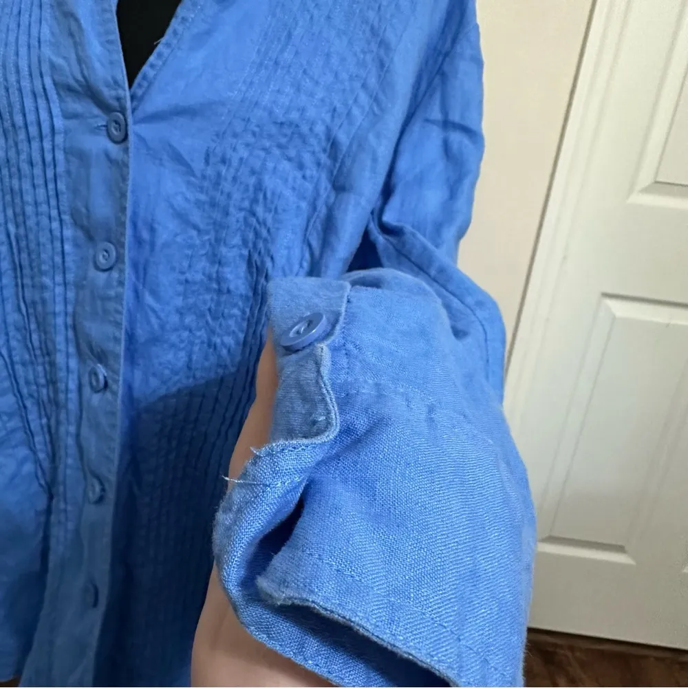 Kim Rogers Linen Blue Long Sleeve Button Down Shirt - Image 6