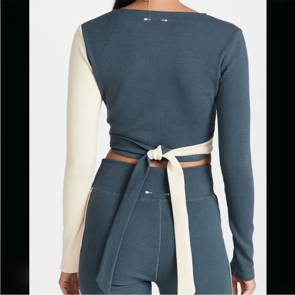 The Upside Luna Kyra Top Size Small Two Tone Blue Cream Crop Ribbed Wrap small - Image 5