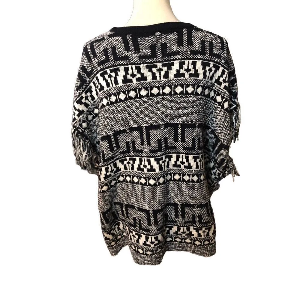 Gianni Bini Black and white southwestern oversized poncho style sweater with fri - Image 8