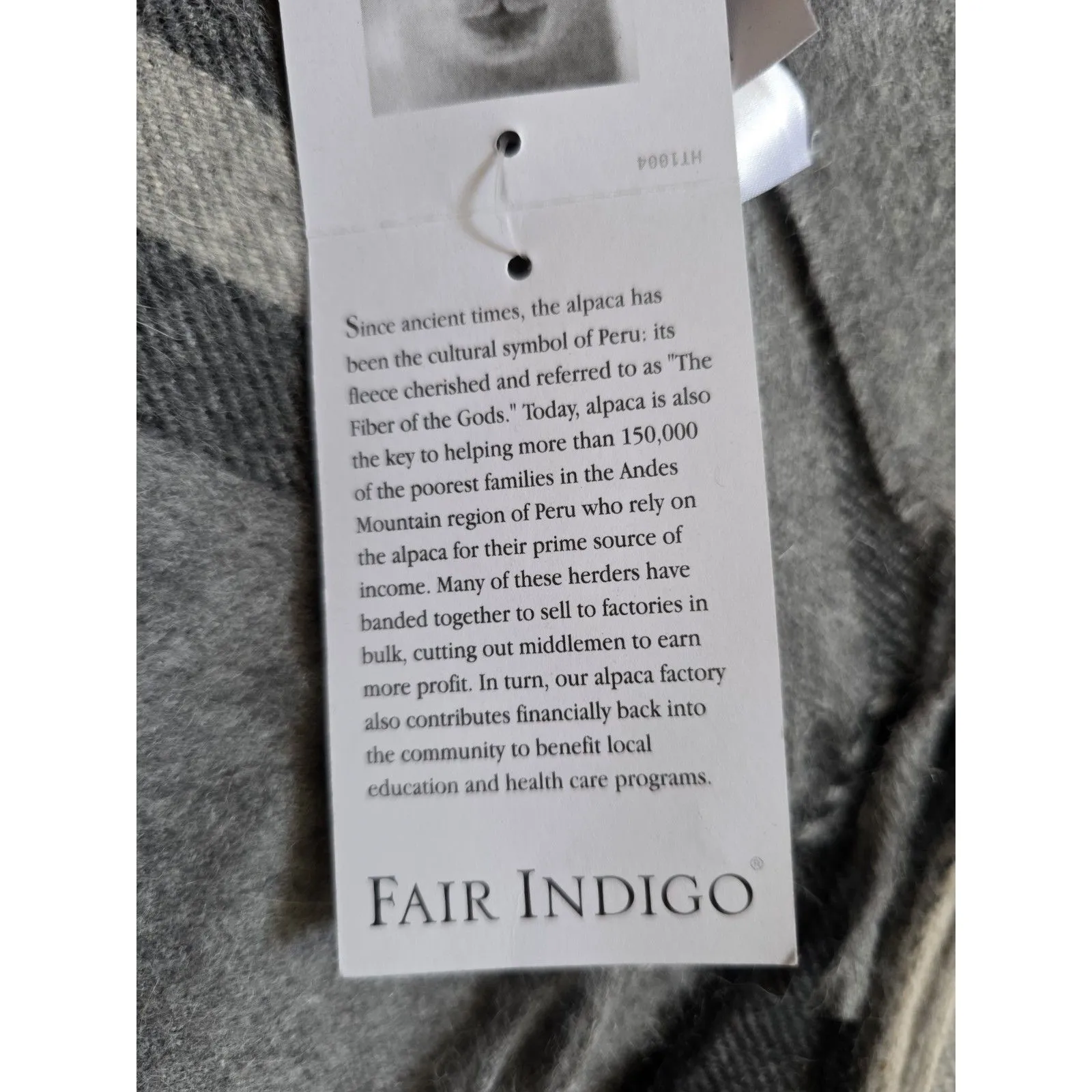 Fair Indigo Peruvian Baby Alpaca Wool Fringe Scarf Cozy Soft Winter Plaid NWT - Image 8