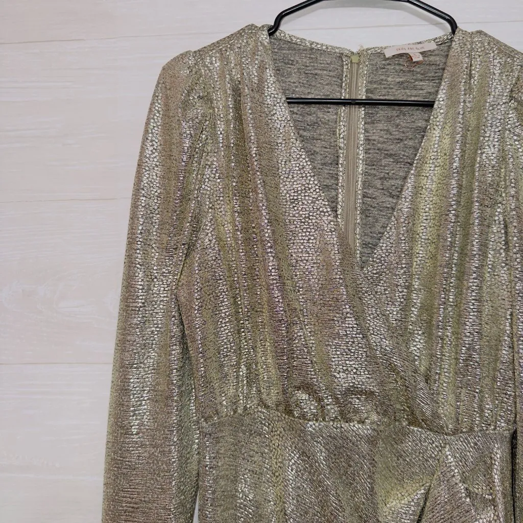 Skies Are Blue Women's Size Small Gold Shimmer Long Sleeve Faux Wrap Dress - Image 5