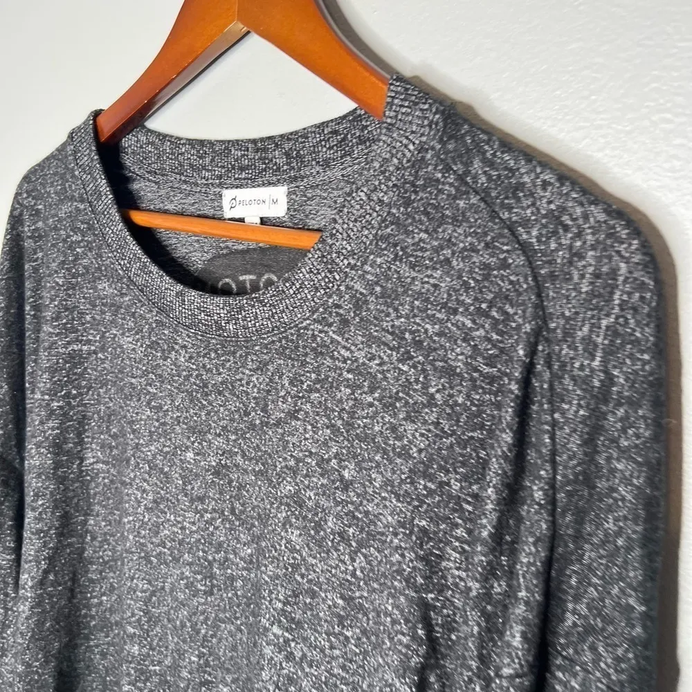 Peloton brushed gray crew neck oversized soft sweatshirt pullover size medium - Image 2