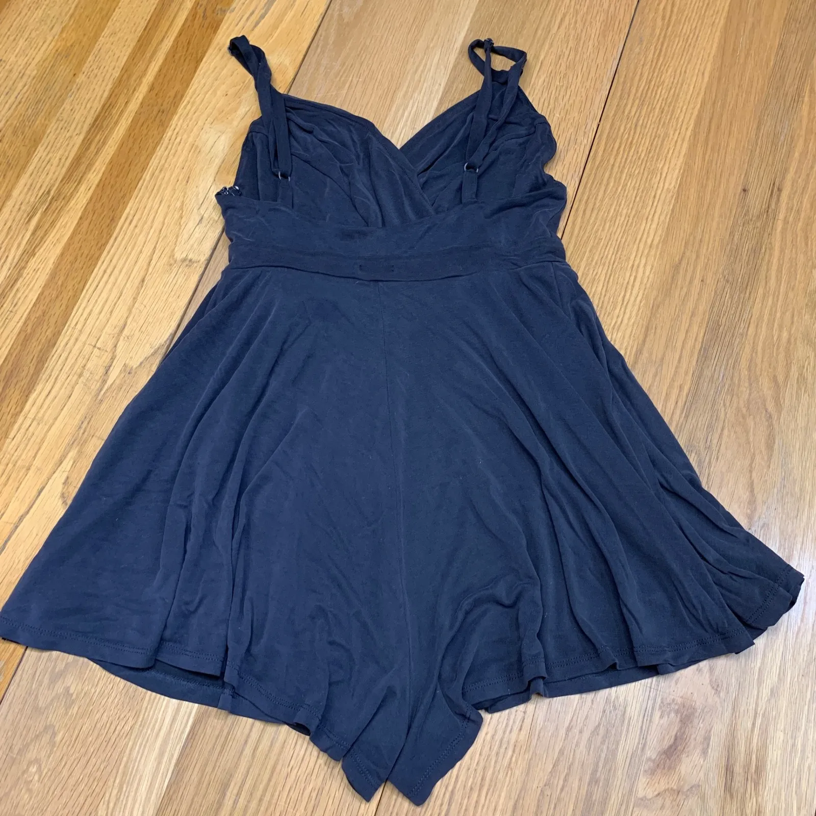 Kimchi Blue Womens Black Wrap V Neck Romper Shorts Tie Waist Jumpsuit Size L - Image 6