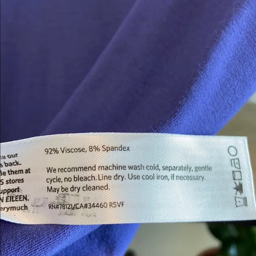 Eileen Fisher Boatneck Jersey Knit Side Vent Stretch Knit Drape Long Sleeve Tee - Image 7