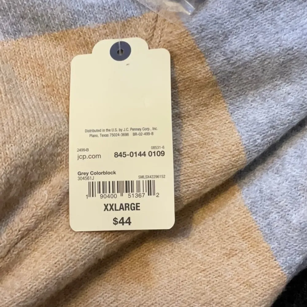 St. John's Bay Cream and Gray Sweaters - Image 4