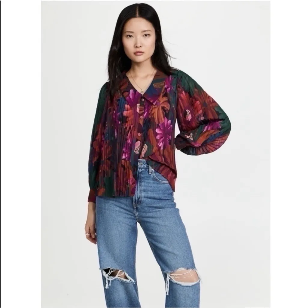 NEW Farm Rio Women’s Bird Flowers Pleated Shirt Multicolor - Image 3