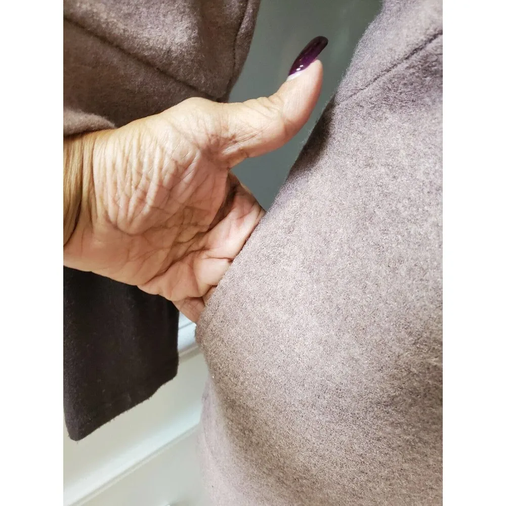 Brown Women's Cowl Neck Long Sleeve Pullover Casual Knit Sweater Size Medium - Image 4